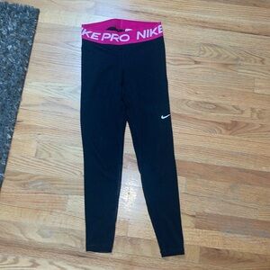 Nike Pro dri-fit legging.
